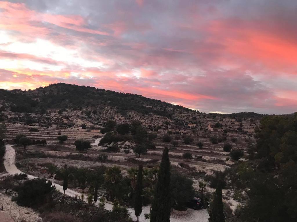 Finca Las Estrellas Relleu Экстерьер фото