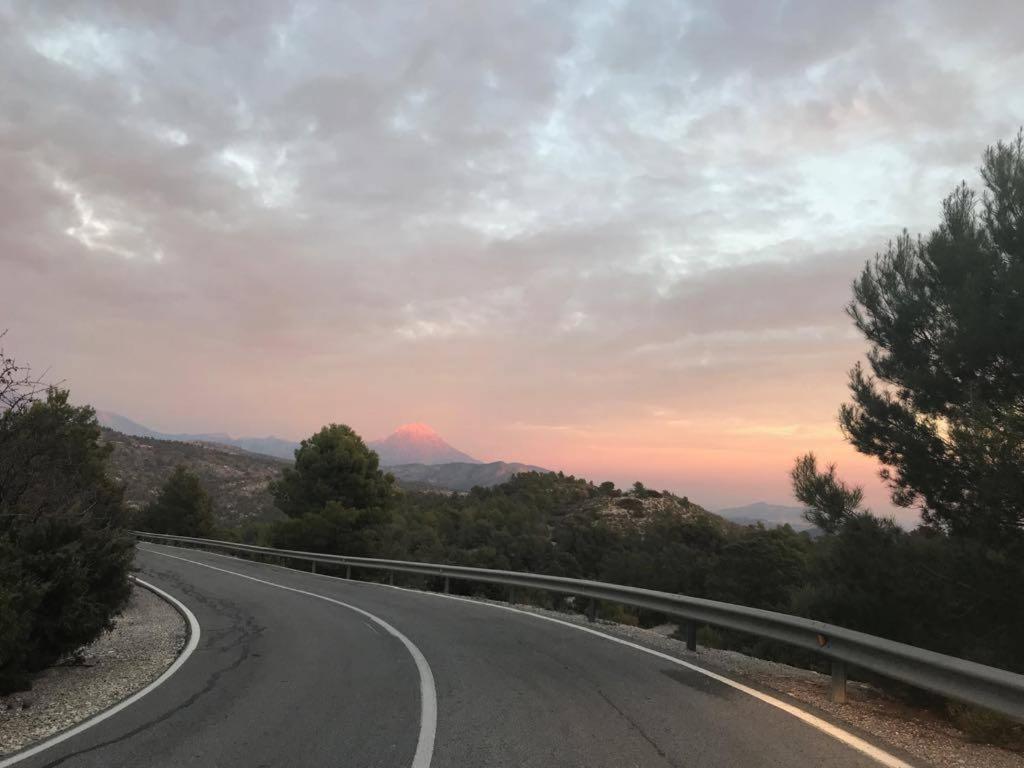 Finca Las Estrellas Relleu Экстерьер фото